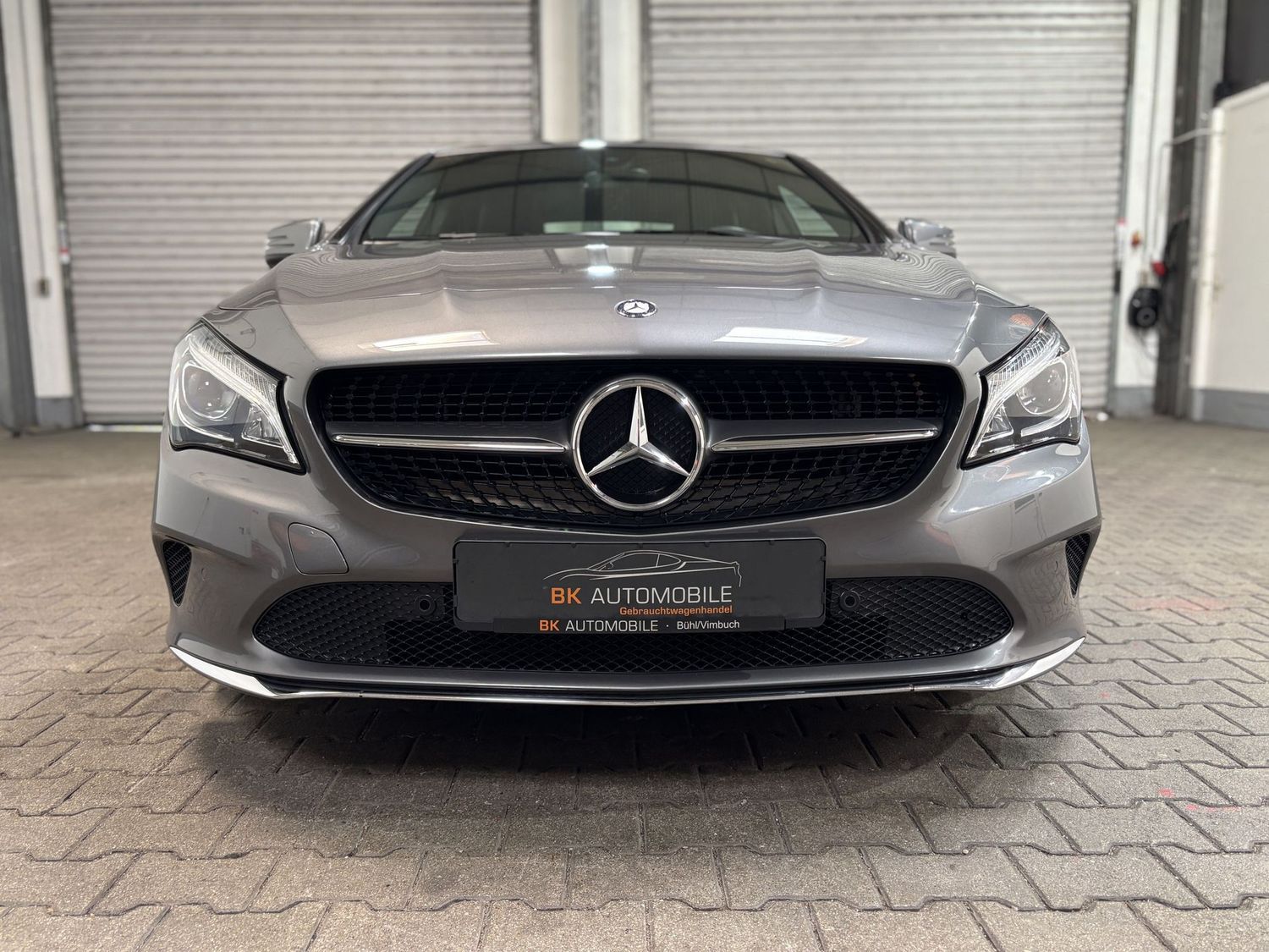 Fahrzeugabbildung Mercedes-Benz CLA 180 Urban#LED#Leder#Kamera#Tempomat#AHK