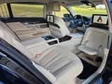 BMW 750Li xDrive*BOWERS*VOLL*SKY LOUNGE*TV*FOND-ENTE - BMW 750: 750li Xdrive