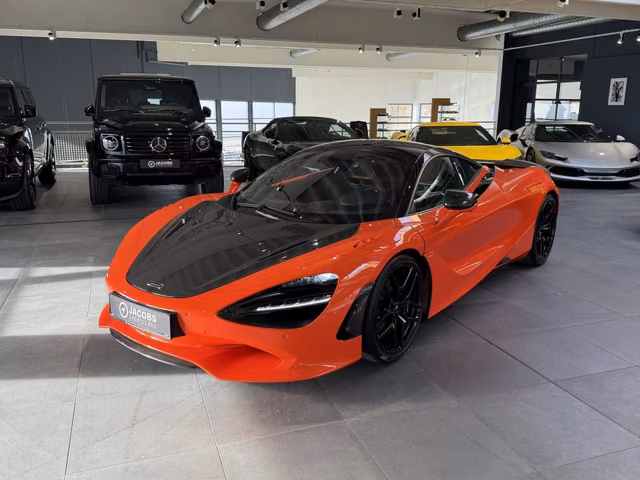 McLaren 750s MSO Voll Carbon Lift B&W Perform Track Cam.