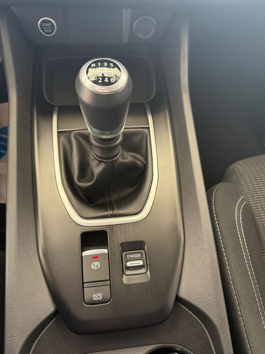 Fahrzeugabbildung Nissan Qashqai Acenta, Rückfahrkamera., Apple Car Play