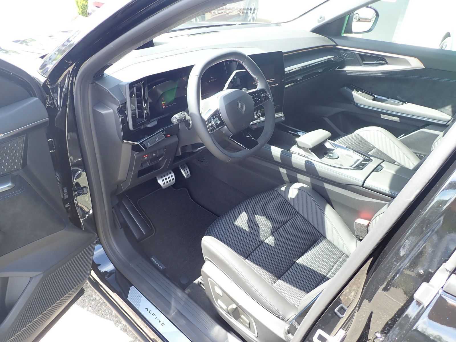 Fahrzeugabbildung Renault Austral Esprit Alpine Mild Hybrid 150 Automatik