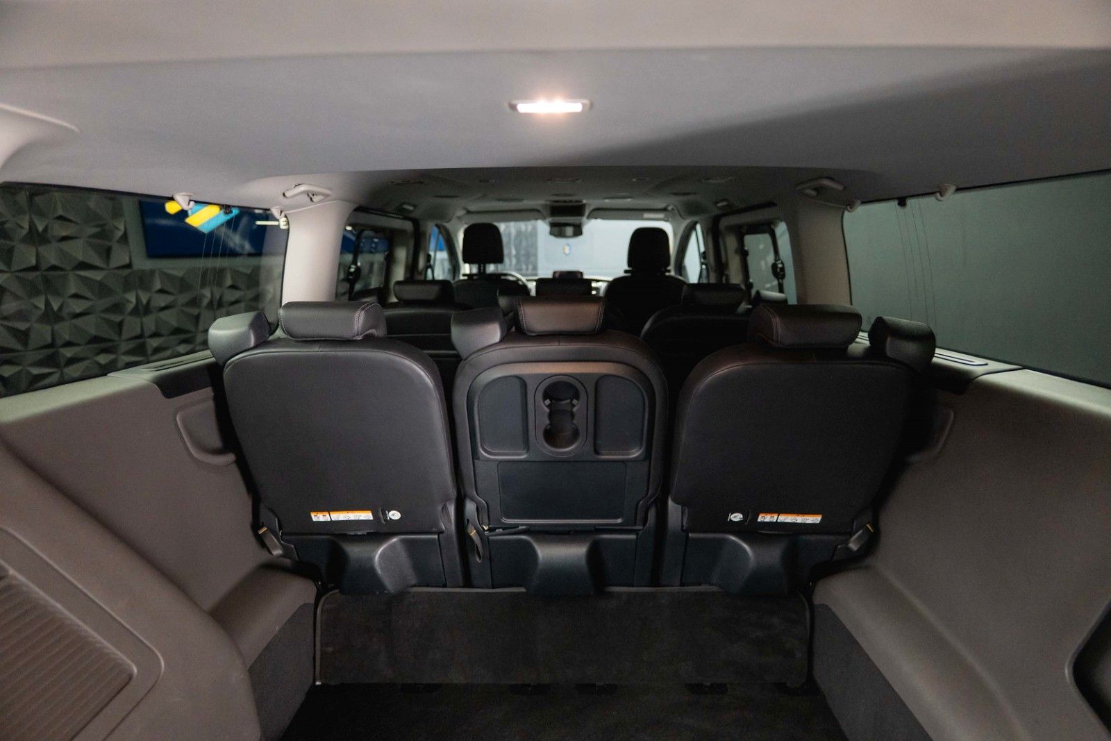 Fahrzeugabbildung Ford Tourneo Custom 320 L2 Sport | 8Sitze | ACC | LED