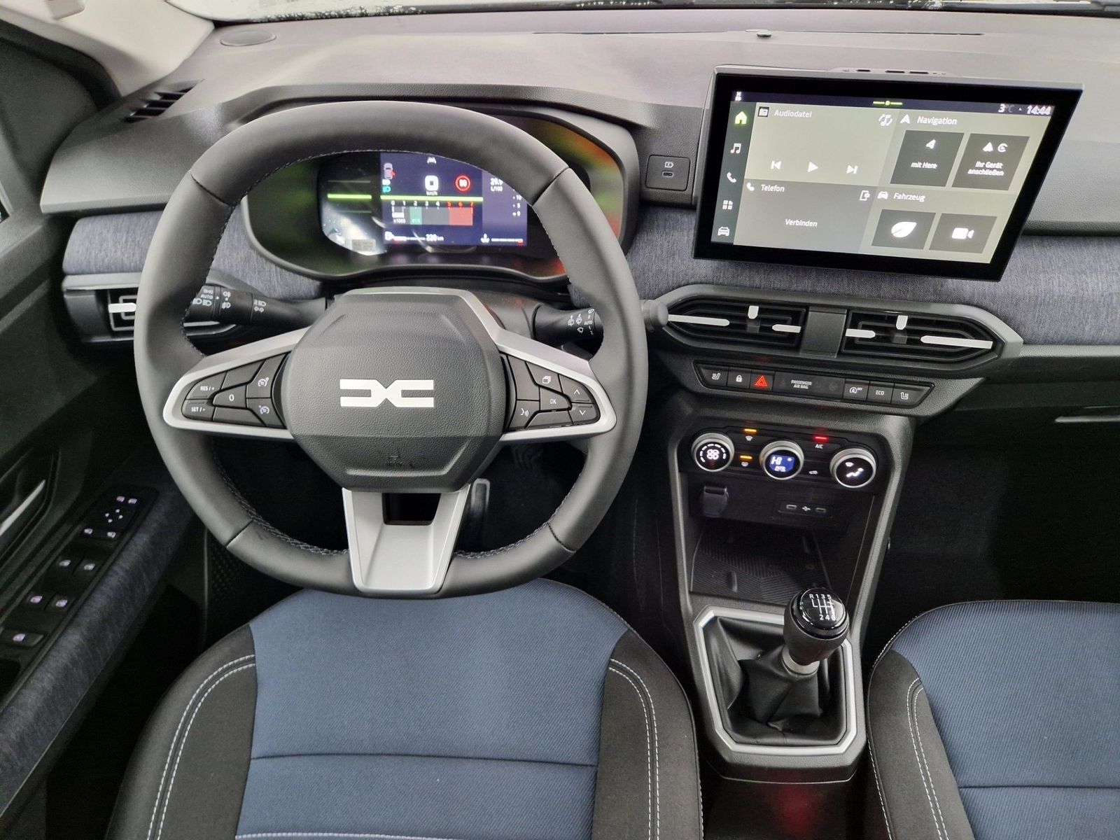 DACIA Sandero  Journey Eco-G 120 Driving Benzin/Gas – Bild 15