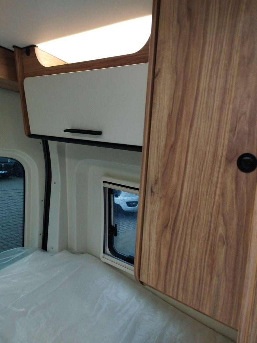 Fahrzeugabbildung Karmann Dexter 4x4 DE 560 AW Rückfahrkamera, Allrad TZ