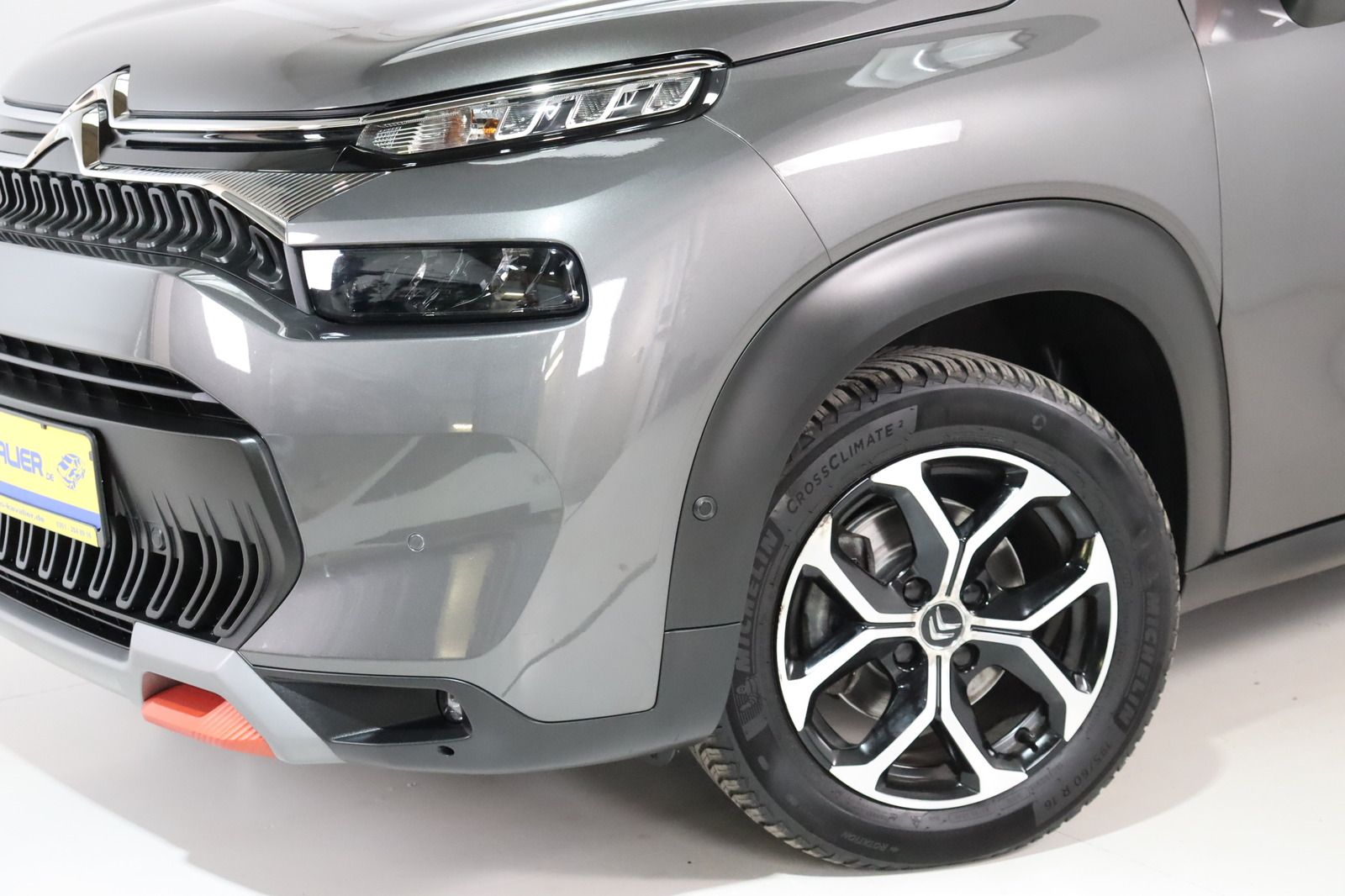 Fahrzeugabbildung Citroën C3 Aircross PT 110 Shine * LED * SHZ *