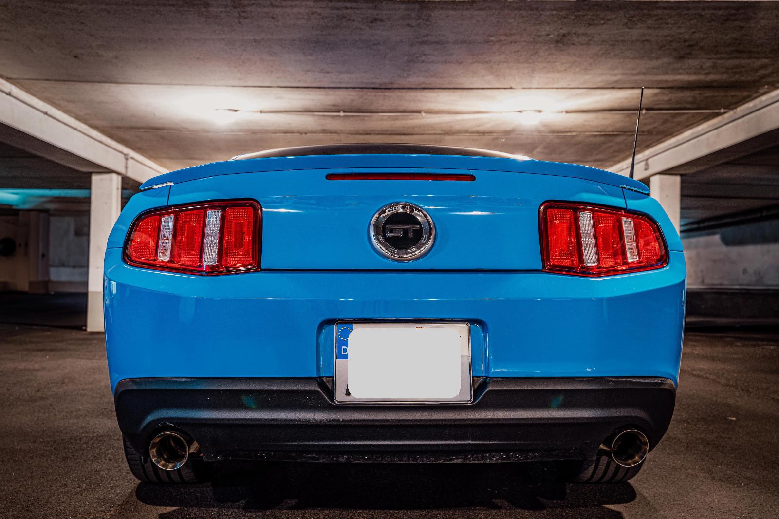 Ford Mustang GT Premium V8 mit Panoramaglasdach