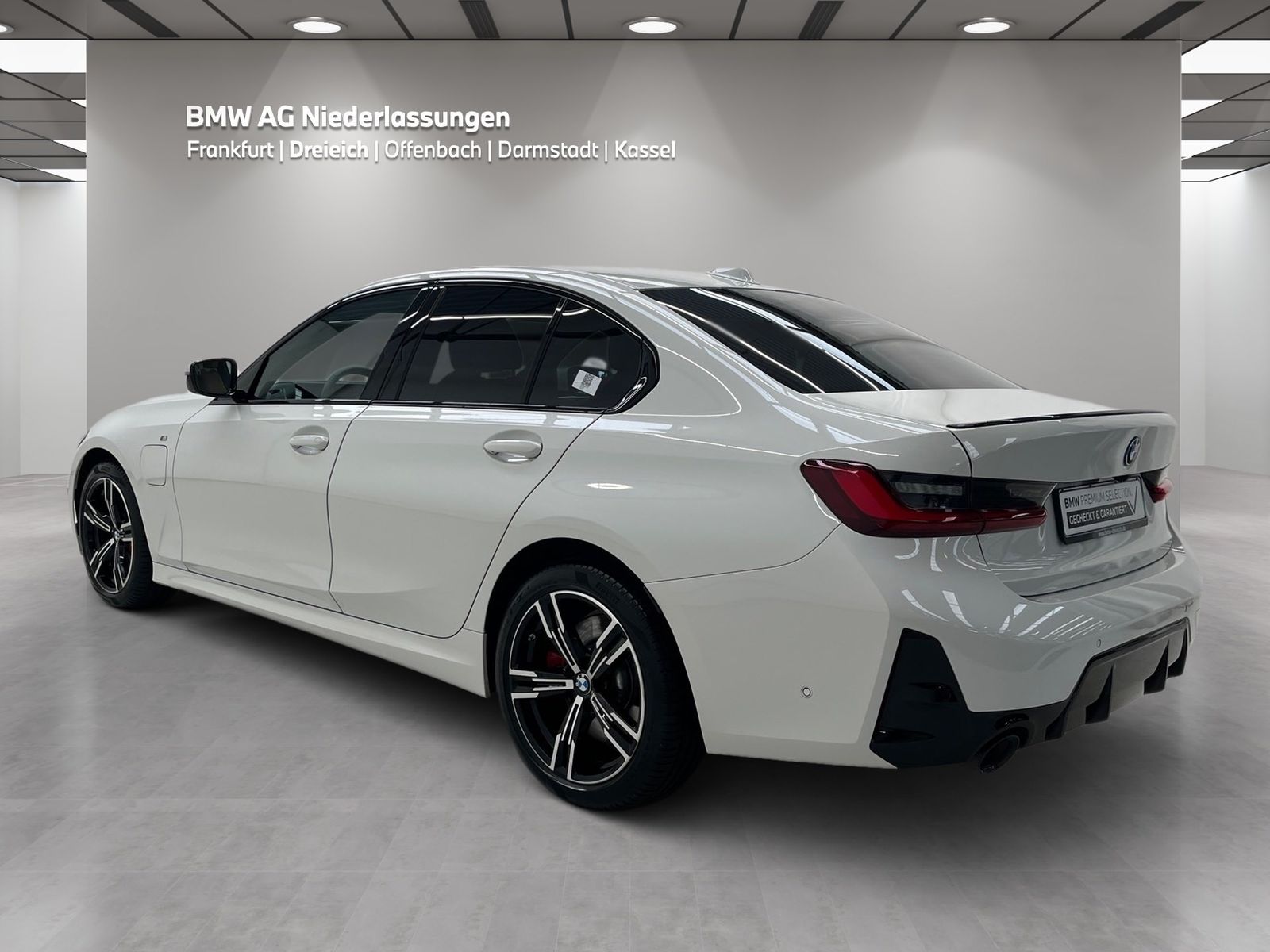 BMW 330 - Bild 5