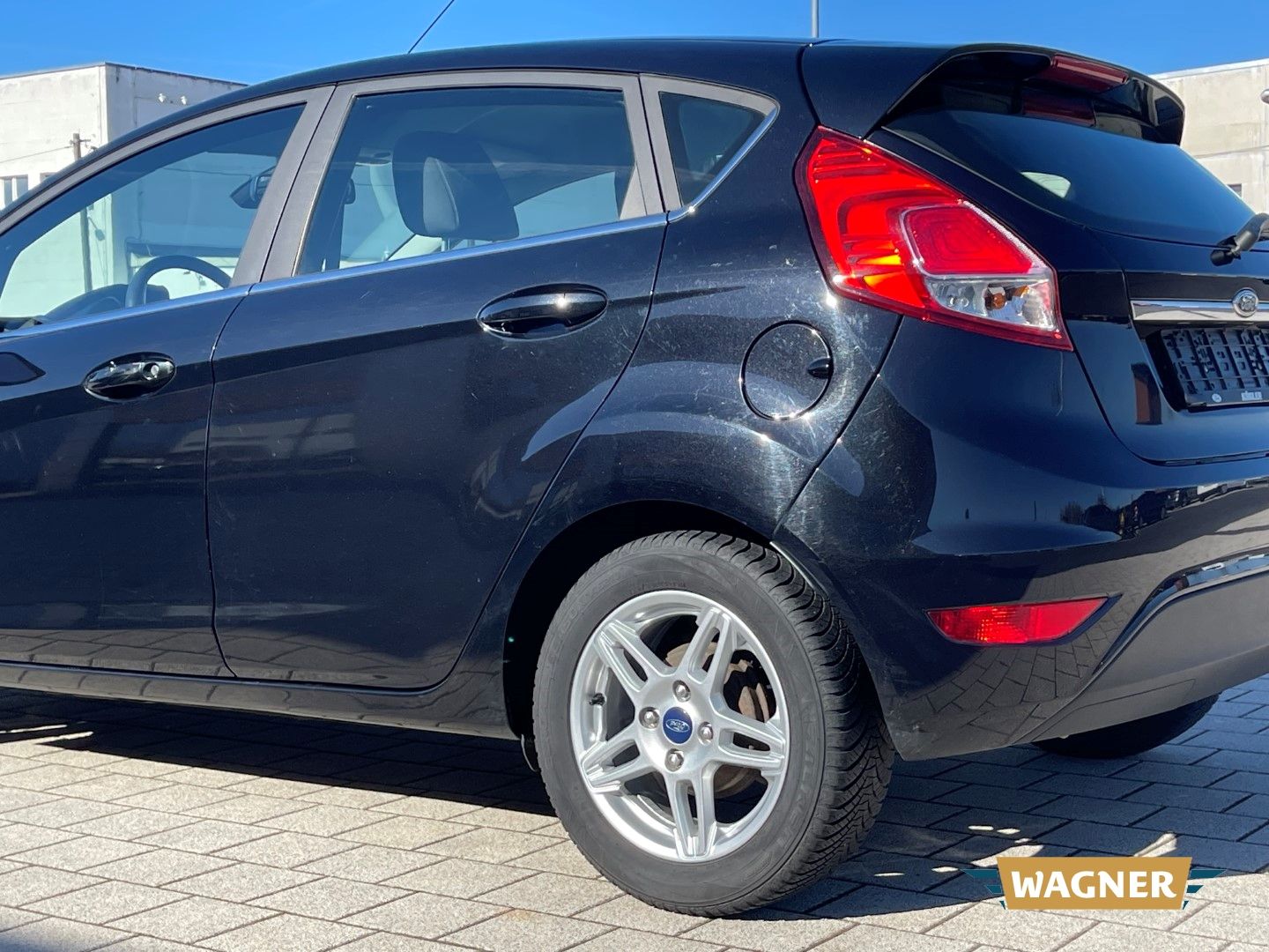 Fahrzeugabbildung Ford Fiesta Titanium 1.0 EcoBoost Sitzheizung