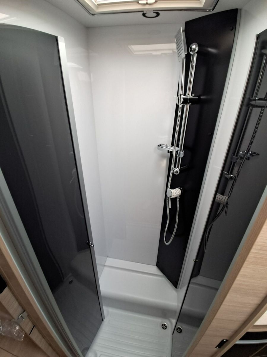 Fahrzeugabbildung Chausson Teilintegriert Titanium Line 797 Dörr30YEdition