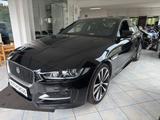 Jaguar XE R-Sport*Meridian*LederBiColor*BiXenon* - Jaguar in Stuttgart