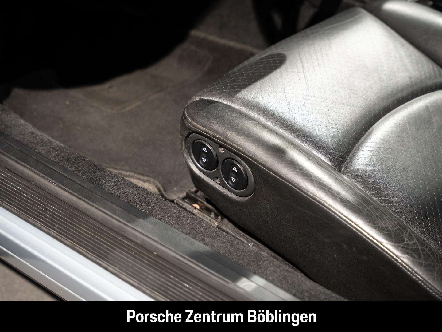 Porsche 993 911 Carrera Cabriolet Windschott Unfallfrei