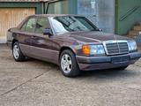 Mercedes-Benz Mercedes 320 W124 H-Kennzeichen gepflegt - Mercedes-Benz S 320 in Essen