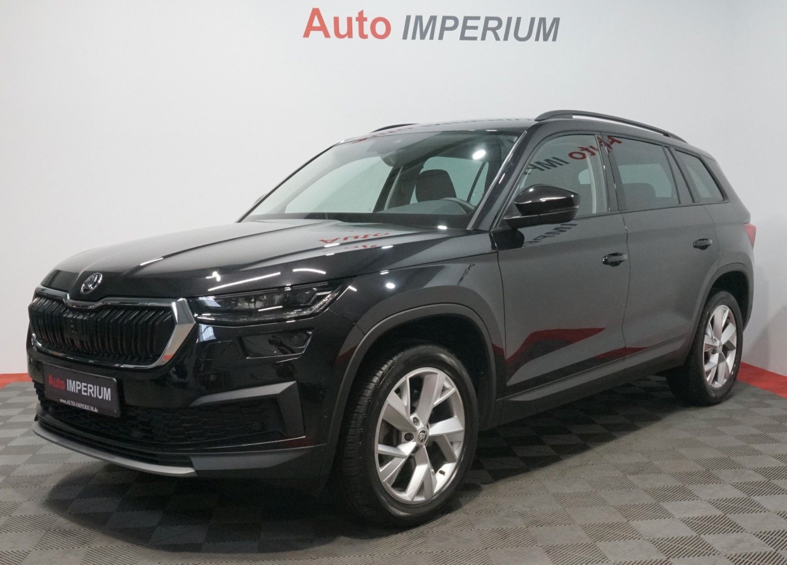 Skoda Kodiaq Tour 4x4 2.0 TDI *MATRIX*KAMERA*DAB*NAVI*
