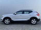 Volvo XC40 1.5 T2 Momentum Core CAM CC LKA TOWBAR 17' - Volvo Gebrauchtwagen von 2020