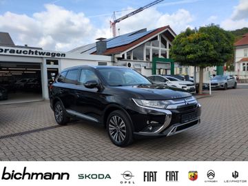 Mitsubishi Outlander - 8