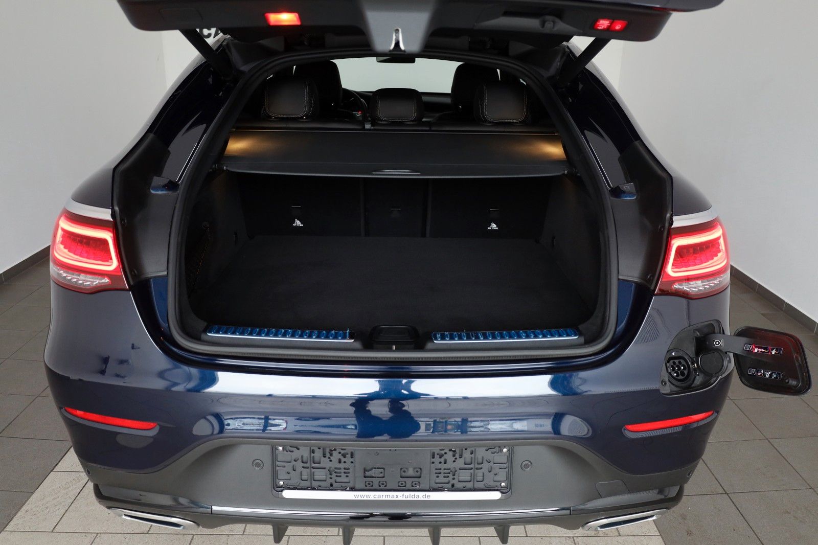 Fahrzeugabbildung Mercedes-Benz GLC 300 de Coupe 4M,AMG,Night-pak.,LED,360Kamera