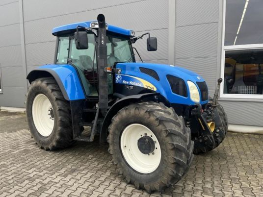 New Holland TVT 145