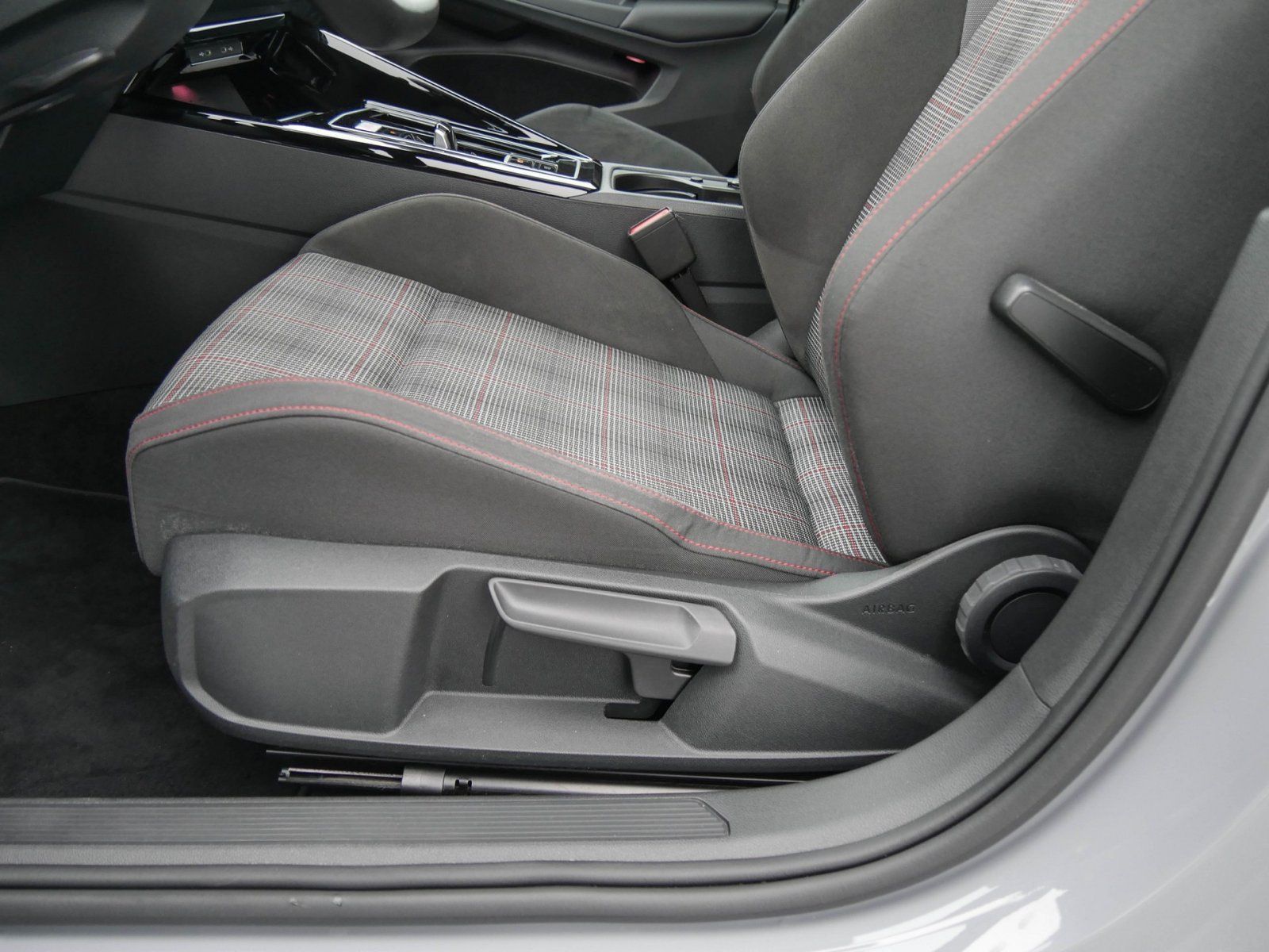 Volkswagen Golf - Bild 16
