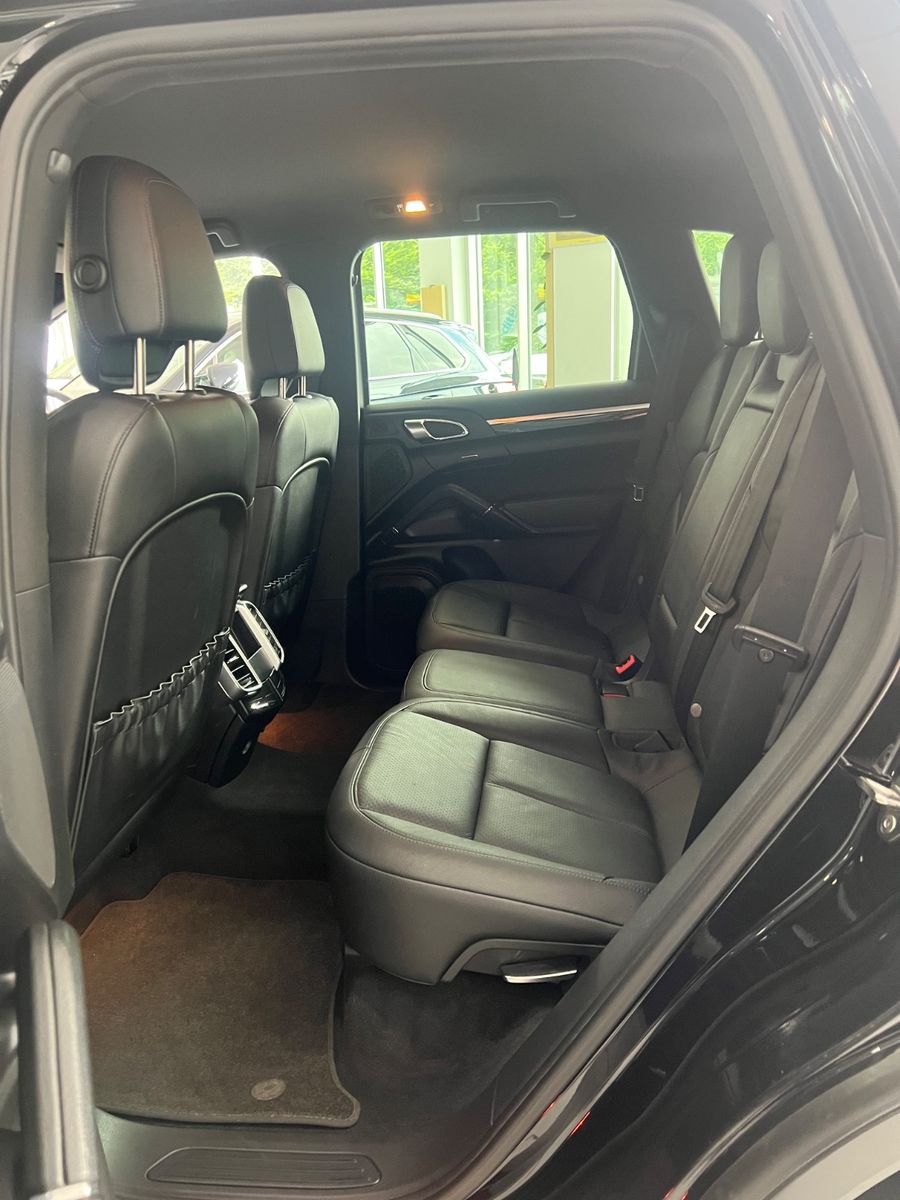 Fahrzeugabbildung Porsche Cayenne Diesel * 1.HAND *SCHECKHEFT BEI PORSCHE*