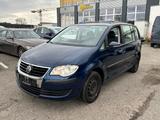 Volkswagen Touran Conceptline - Volkswagen Touran Conceptline mit Benzin-Antrieb