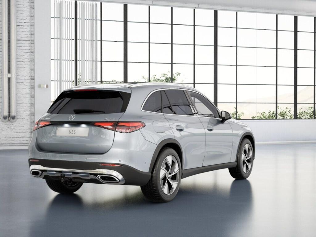 Mercedes-Benz GLC 300 e 4M Avantgarde/Pano/AHK/Distr/Burm/360