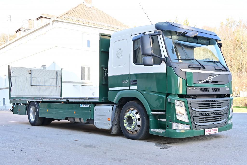 Volvo FM330 4x2 ADR E6 Retarder 1 Bett LBW AHK