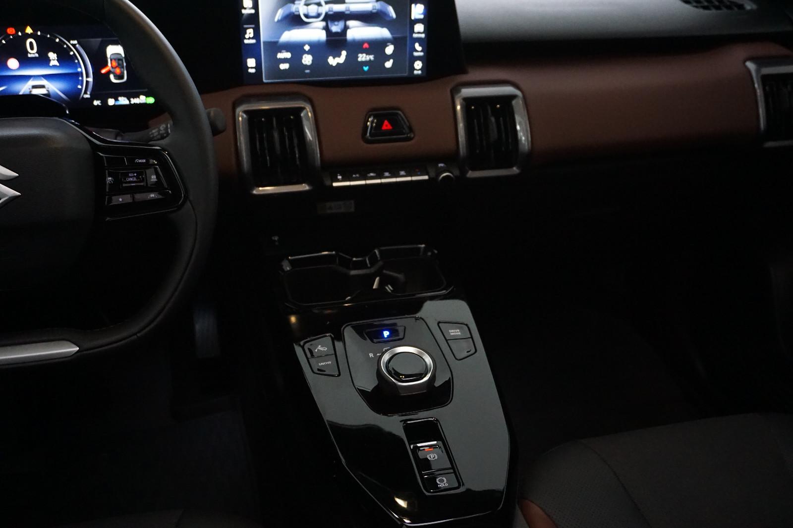 Suzuki e Vitara 61 kWh Comfort+*360° Kamera*