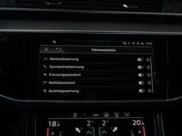 2025 AUDI S8 — миниатюра 21