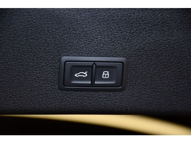 Audi Q8 Sportback 55 e-tron quattro S line foto 15