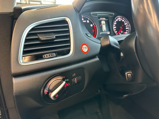 Audi Q3 sport quattro *TOTWASSIST*LED*NAVI*AHK*KAM*