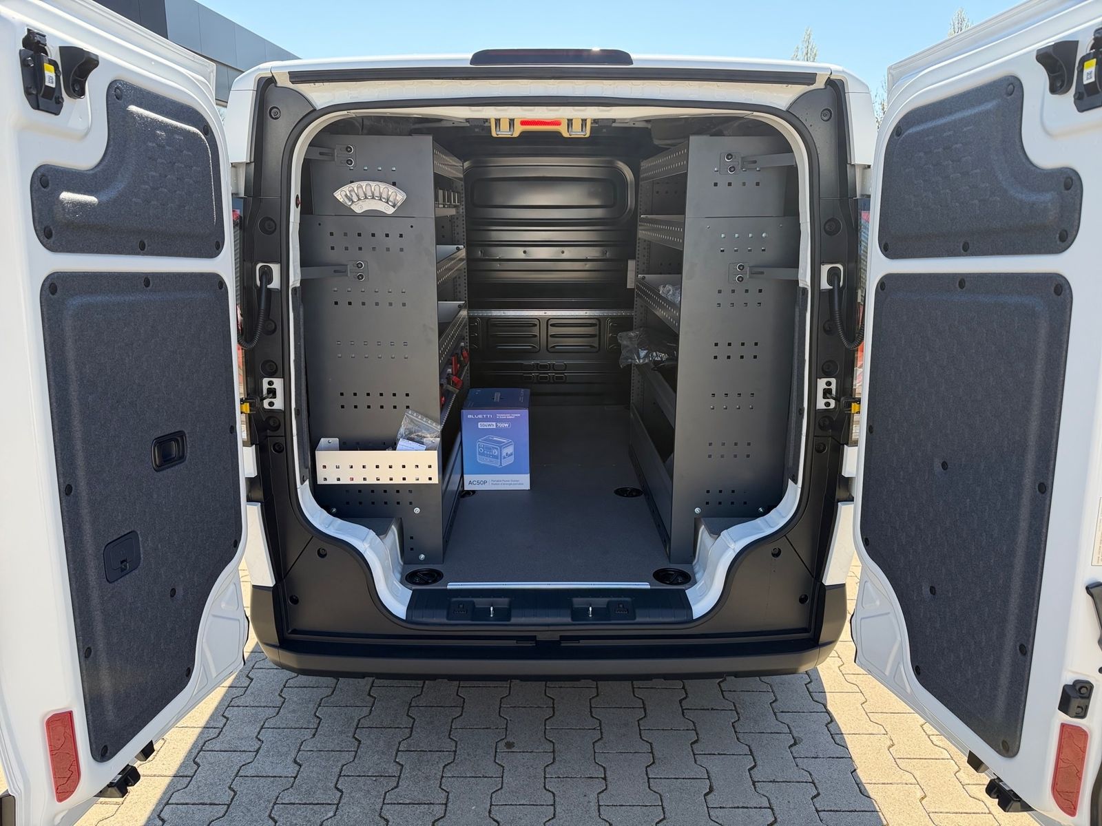 Fahrzeugabbildung Kia PV5 CARGO L2H1 3T 71.2 PLUS WP AW WÜRTH