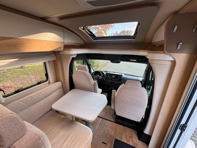 HYMER / ERIBA / HYMERCAR B MC T 580-Mercedes-Autom-LED Scheinw-Distron