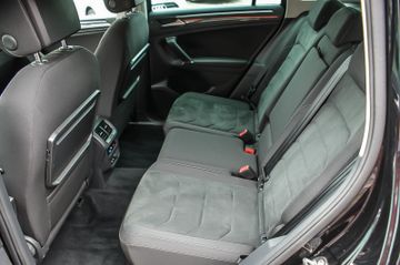 Fahrzeugabbildung Volkswagen Tiguan 2.0 SCR 4Motion DSG Highline R-LINE 20ZOL