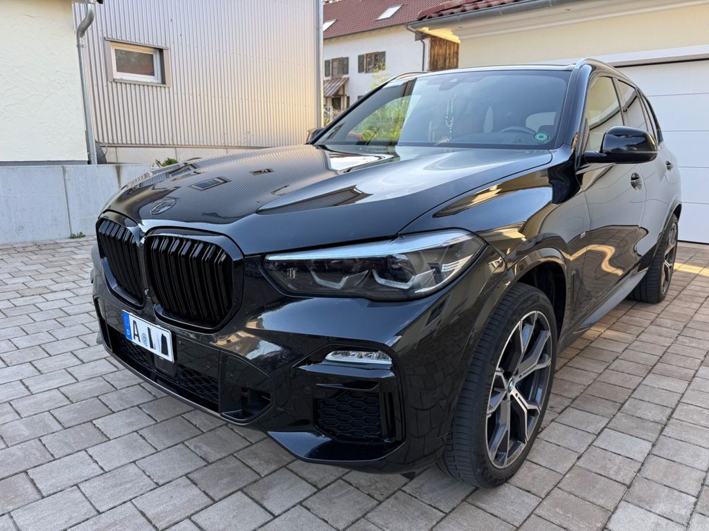 BMW X5 M50