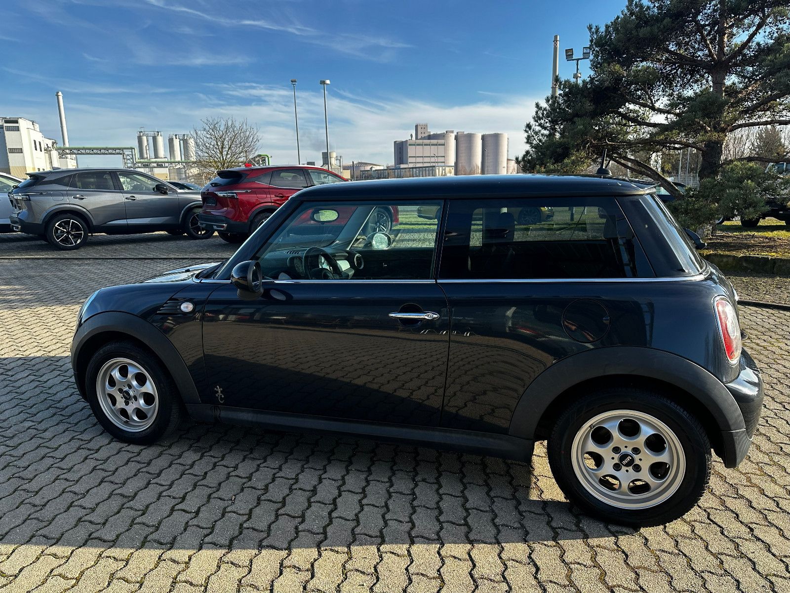Fahrzeugabbildung MINI ONE Mini One