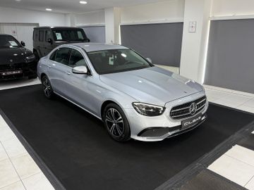 Mercedes E 200 - 5