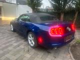 Ford Mustang 3.7 V6 - Ford Mustang aus 2012: V6