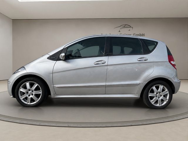 MERCEDES-BENZ A 200 A 200 Elegance, Automatik — Bild 4 von 12