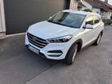 Hyundai TUCSON - Hyundai TUCSON Unfallwagen