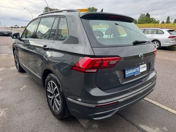 Volkswagen Tiguan - 4