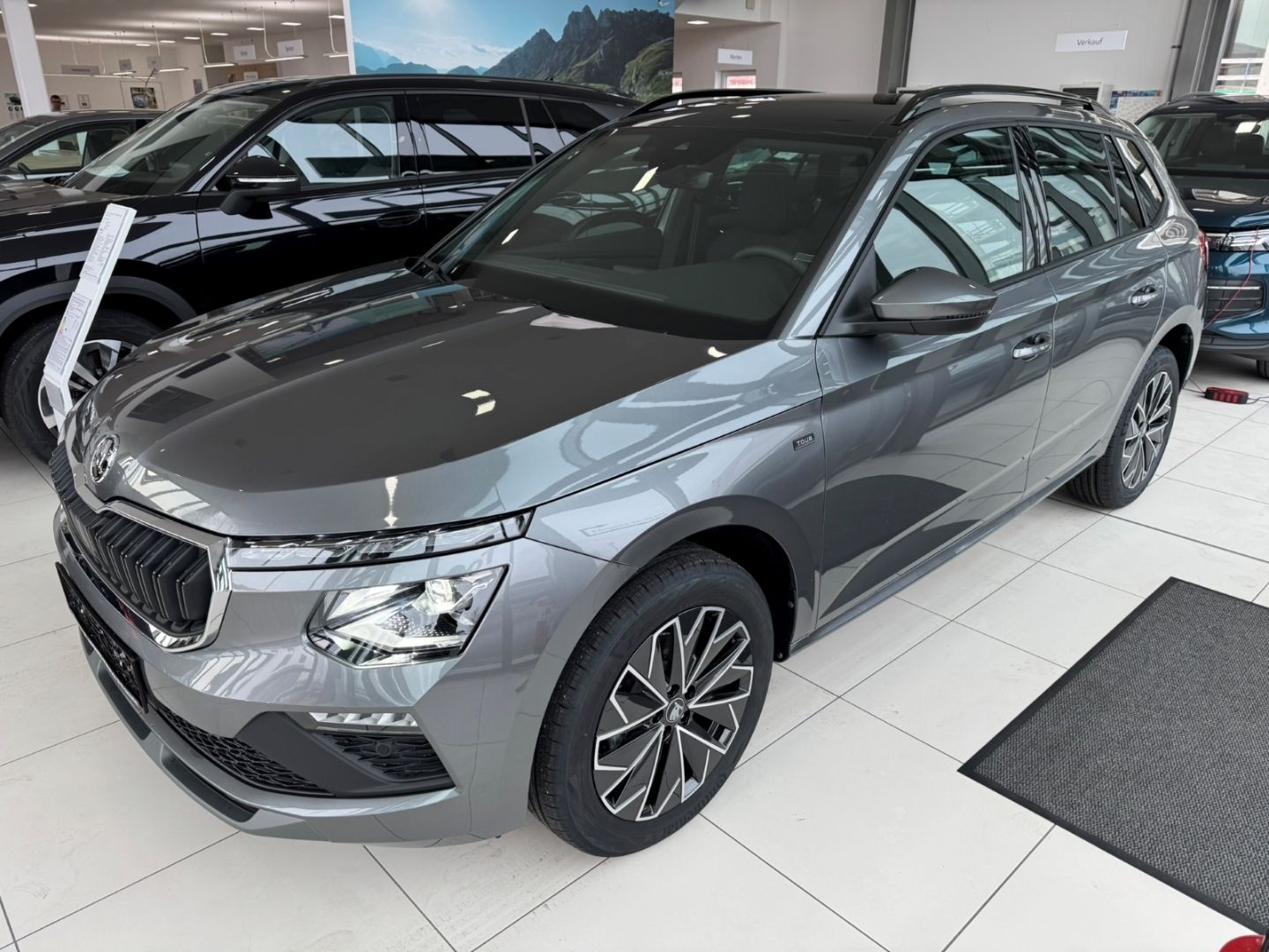 Kamiq Tour TSI DSG Pano*Navi*Black*LED*KameraGRA