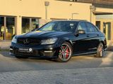 Mercedes-Benz C 63 AMG Parformance Package Designo Glasdach  - Mercedes-Benz C 63 AMG aus 2013
