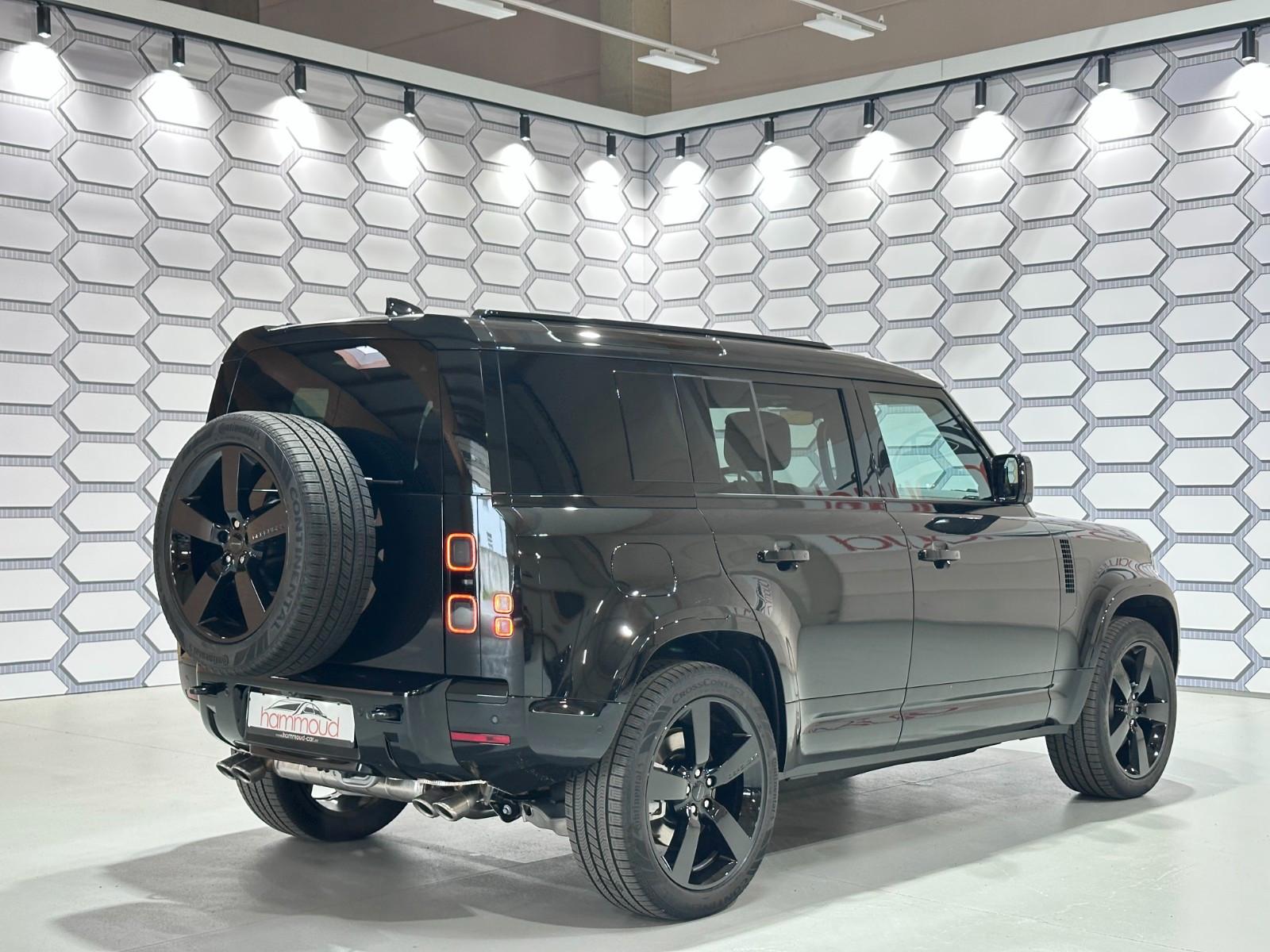 Land Rover DEFENDER 110 /P425 X-Dynamik V8/MY2026 /22/tan