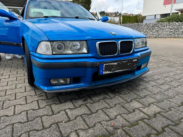 BMW 320i E36  Cabrio M-Paket ab Werk