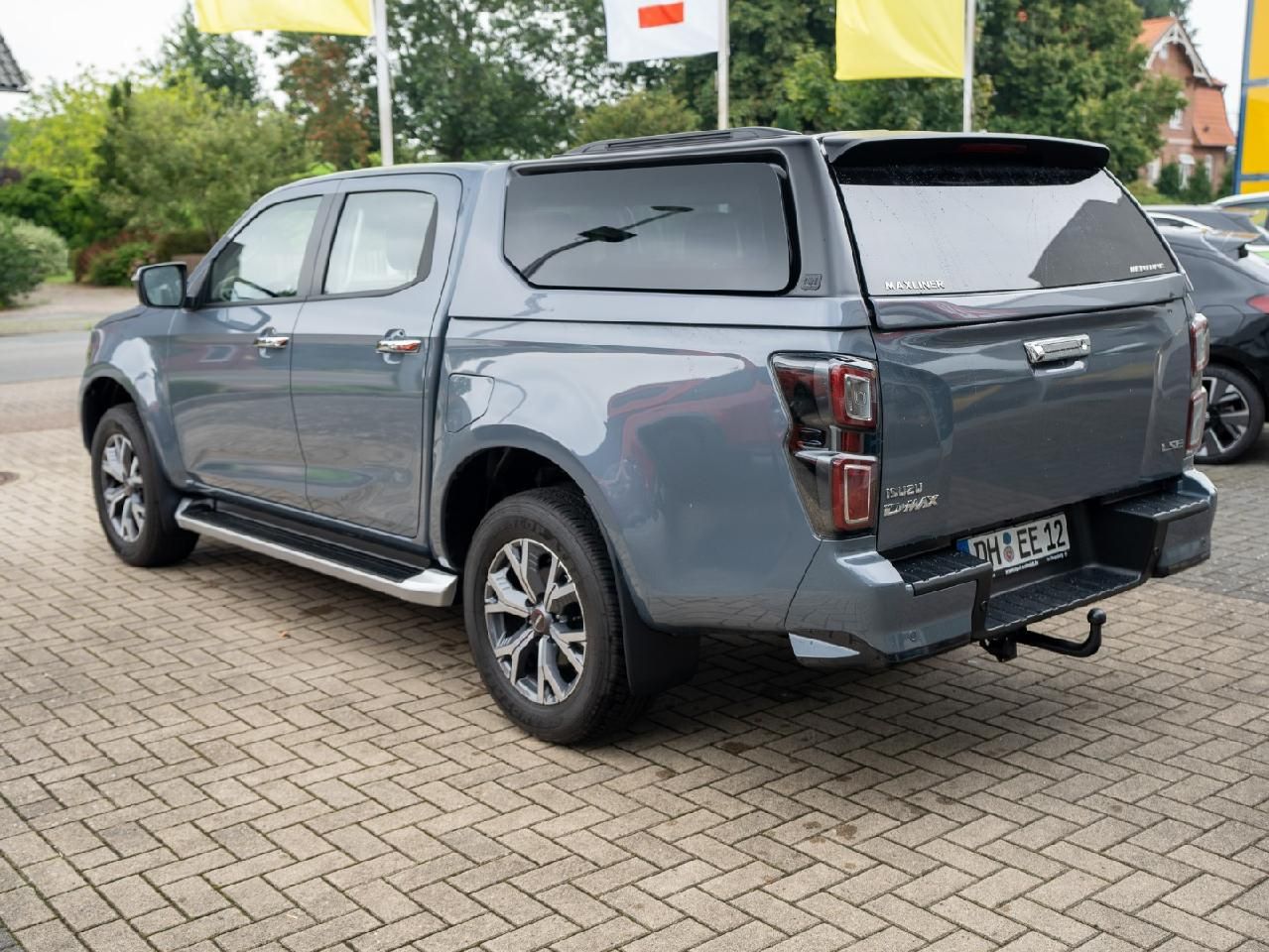 Fahrzeugabbildung Isuzu D-Max Double Cab 4WD LSE inkl. Hardtop
