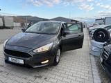 Ford Focus Lim. Business*Navi*BT*MLF*SH* - Ford Focus Gebrauchtwagen in Augsburg