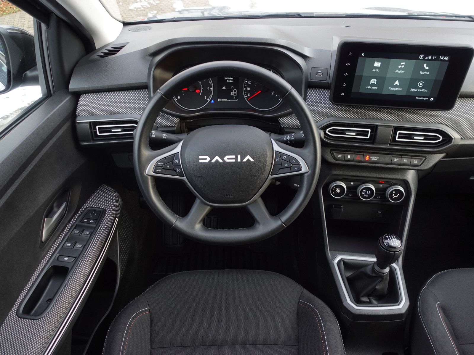 Fahrzeugabbildung Dacia Jogger TCe 110 Extreme+ I.Hd AHK Navi Garantie+