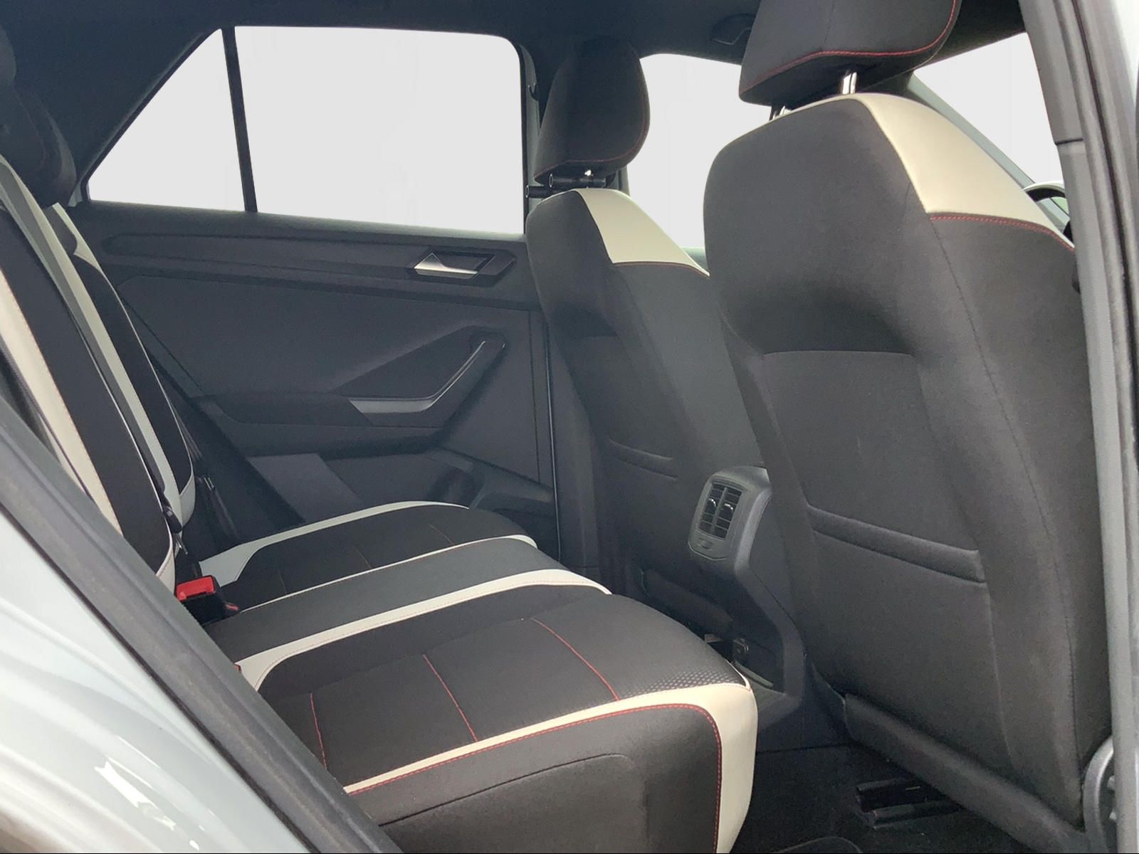 T-Roc 2.0 TSI 4M SHZ,NAV,PDC,LED,ACC.