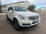 Ssangyong REXTON Rexton W RX200 e-XDi Quartz 4WD - weiße Ssangyong REXTON