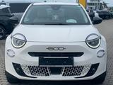 Fiat 600 1.2 Hybrid T3 110PS DCT R.KAM*SHZ*LED*10"/7" - Fiat aus 2024